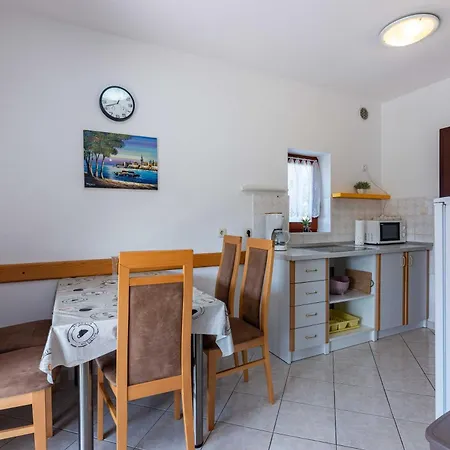 Ksenija, Malinska, Vantacici, Island Krk *
