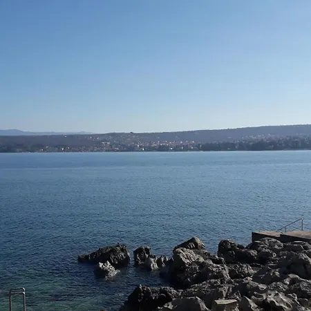 Ksenija, Vantacici-malinska, Island Krk *