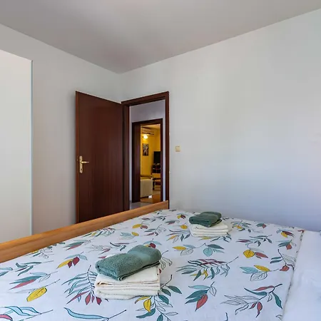 Ksenija, Vantacici-malinska, Island Krk Apartment Vantacici