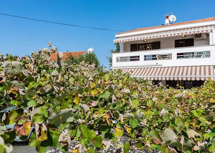 Apartman Ksenija, Malinska, Vantacici, Island Krk *