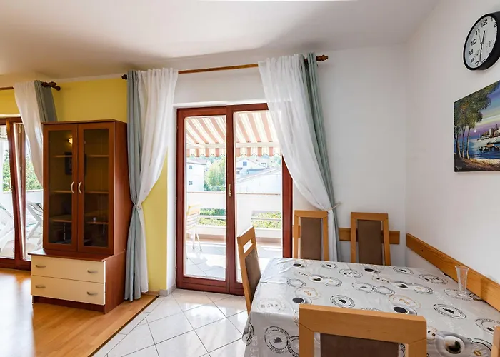 Ksenija, Malinska, Vantacici, Island Krk Apartman *